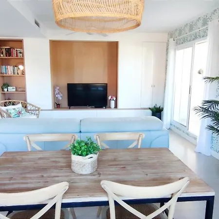 Lagos Del Castillo By Costa