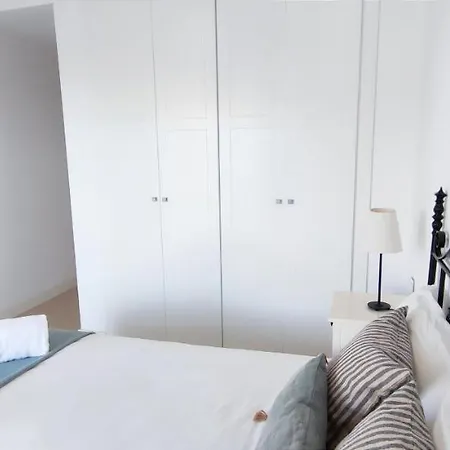 Lagos Del Castillo By Costa