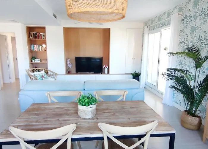 Lagos Del Castillo By Costa