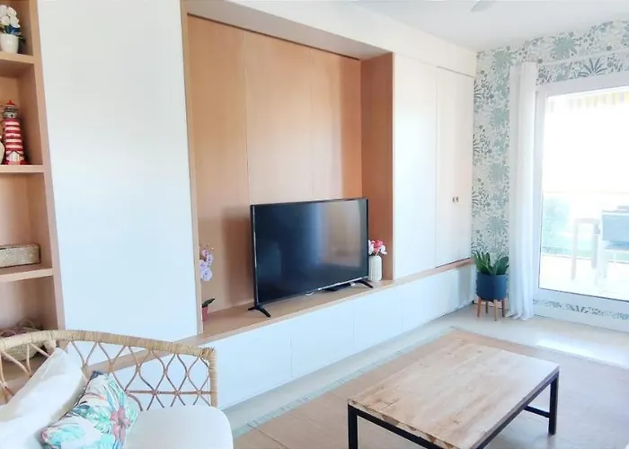 Lagos Del Castillo By Costa *