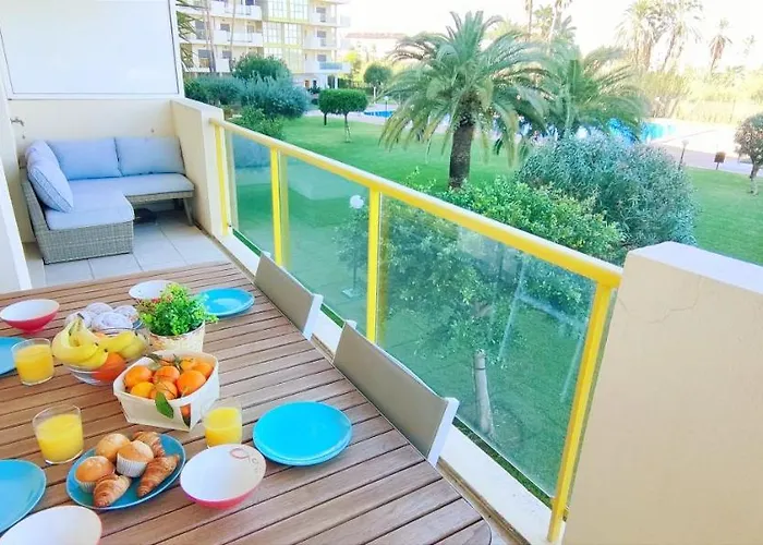 Lagos Del Castillo By Costa *