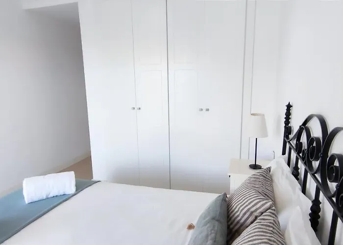 Lagos Del Castillo By Costa